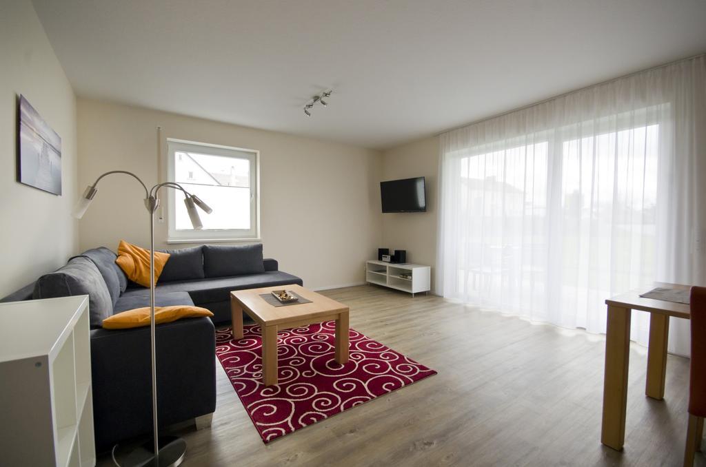 Appartements Am Kurpark Bad Windsheim Quarto foto
