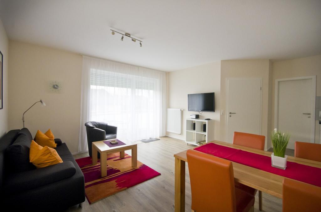 Appartements Am Kurpark Bad Windsheim Quarto foto